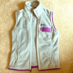 Women’s patagonia vest.
